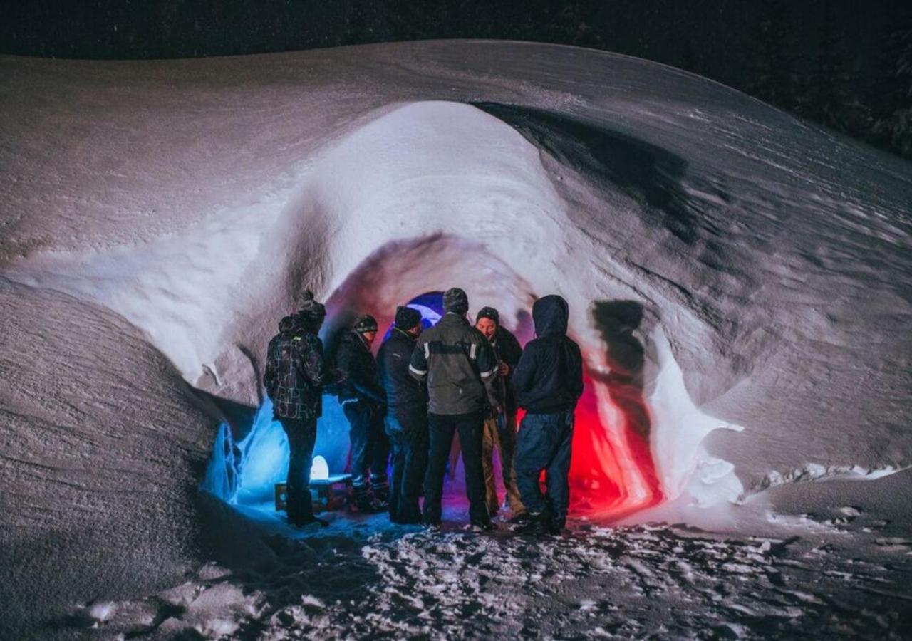 Village Igloo วัลโตรองส์ ภายนอก รูปภาพ