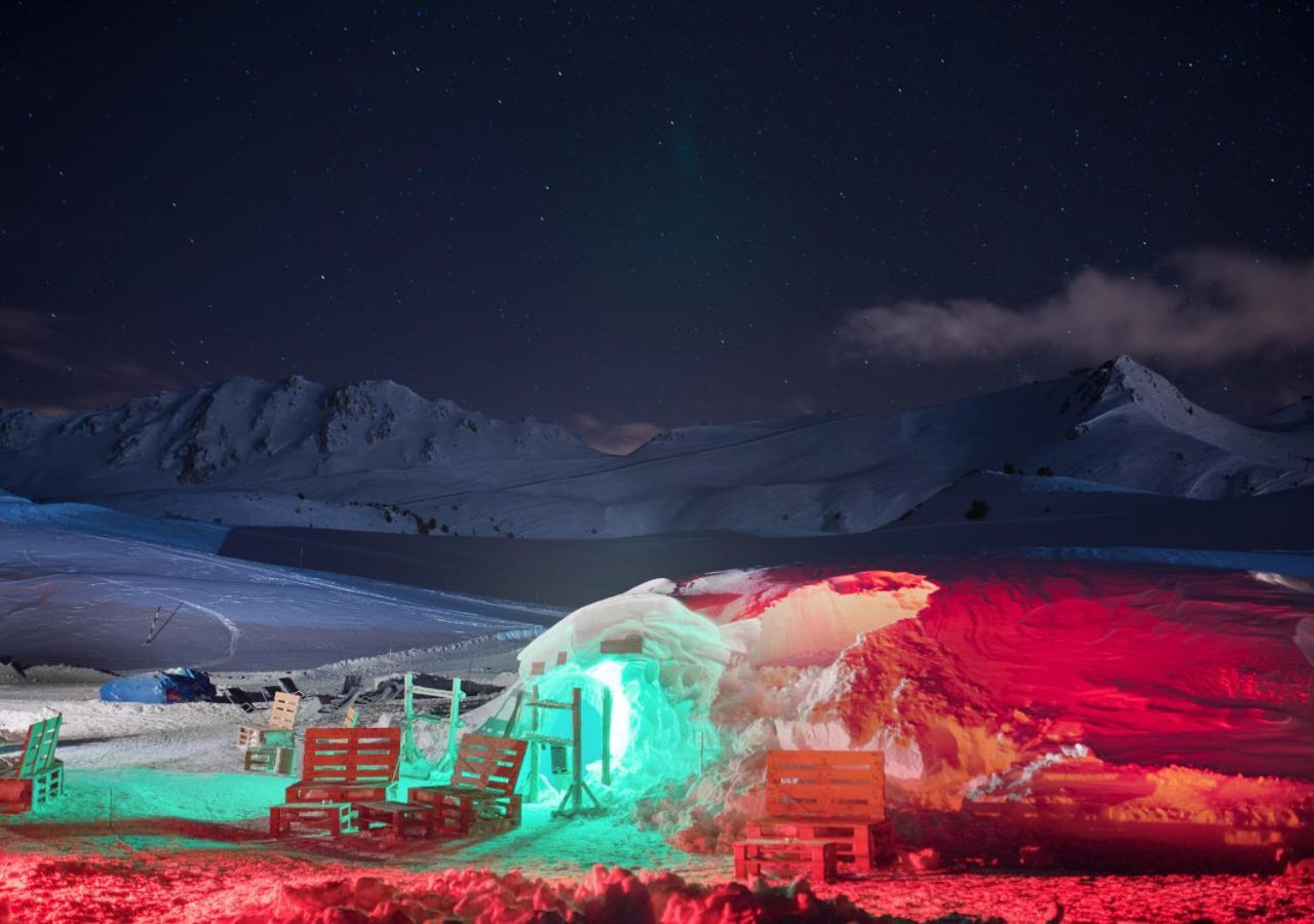 Village Igloo วัลโตรองส์ ภายนอก รูปภาพ