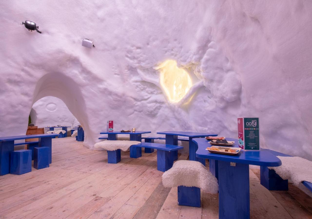 Village Igloo วัลโตรองส์ ภายนอก รูปภาพ