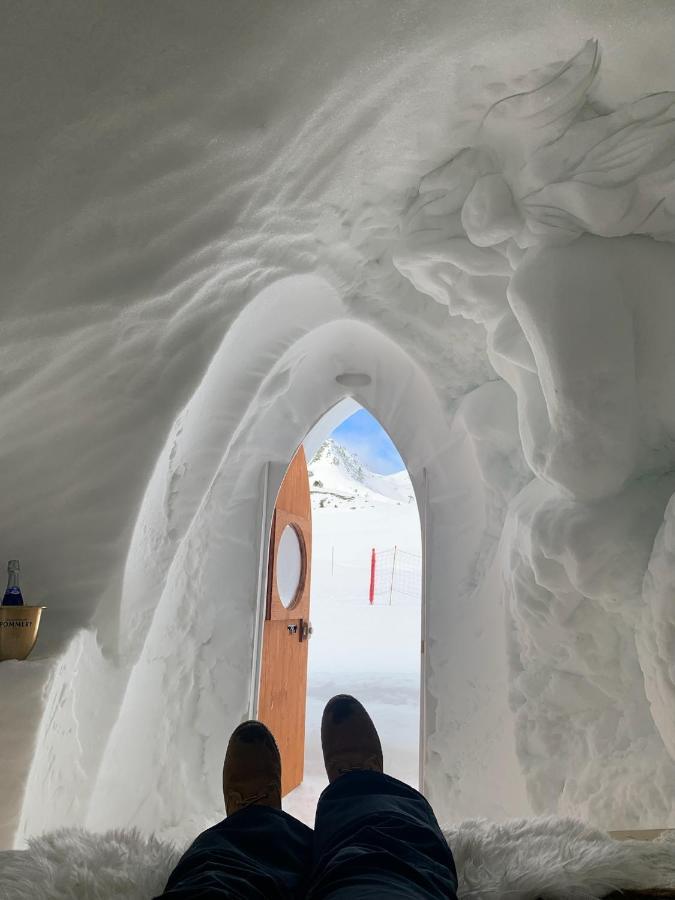 Village Igloo วัลโตรองส์ ภายนอก รูปภาพ